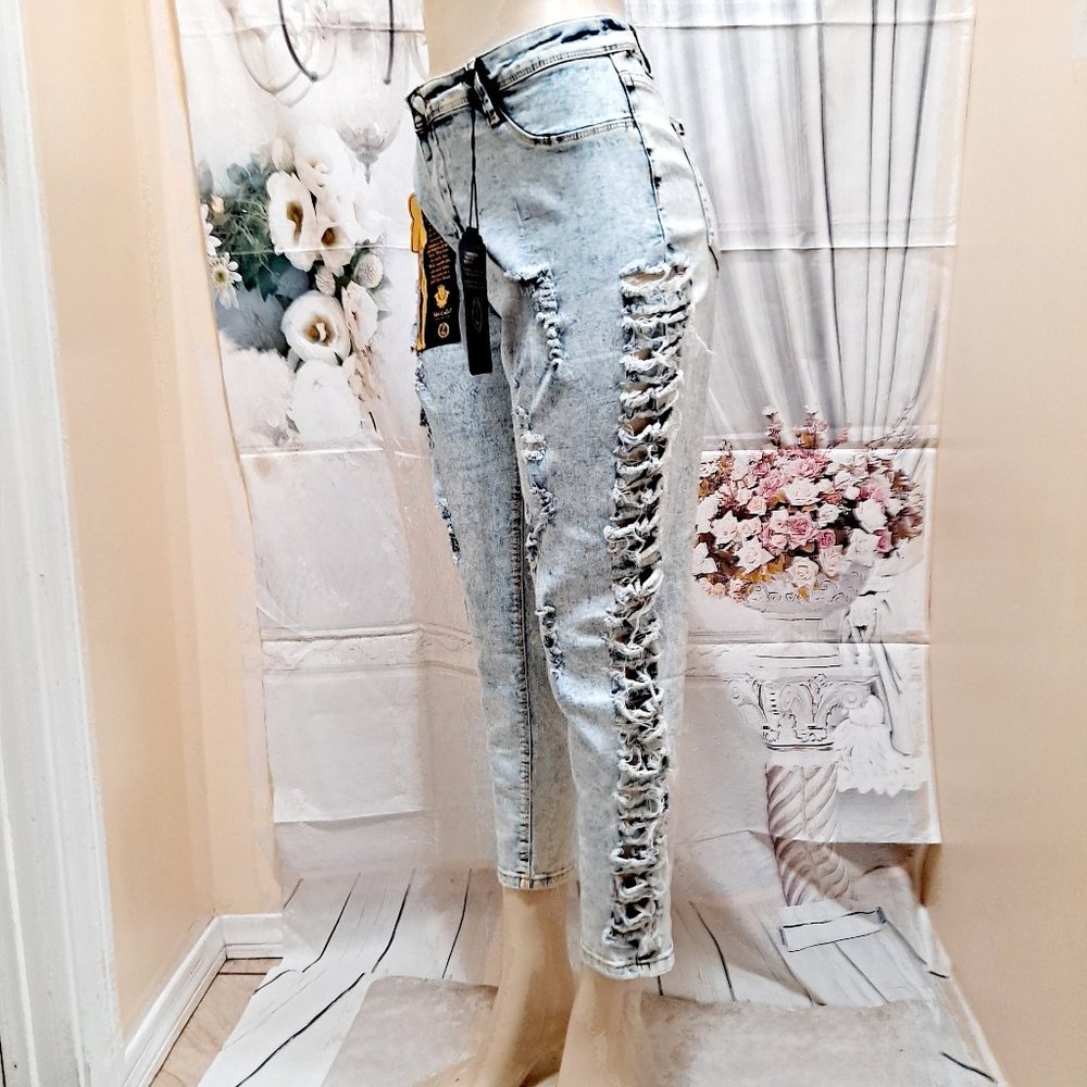 WOMANS STRETCH HIGH  RISE SKINNY JEAN